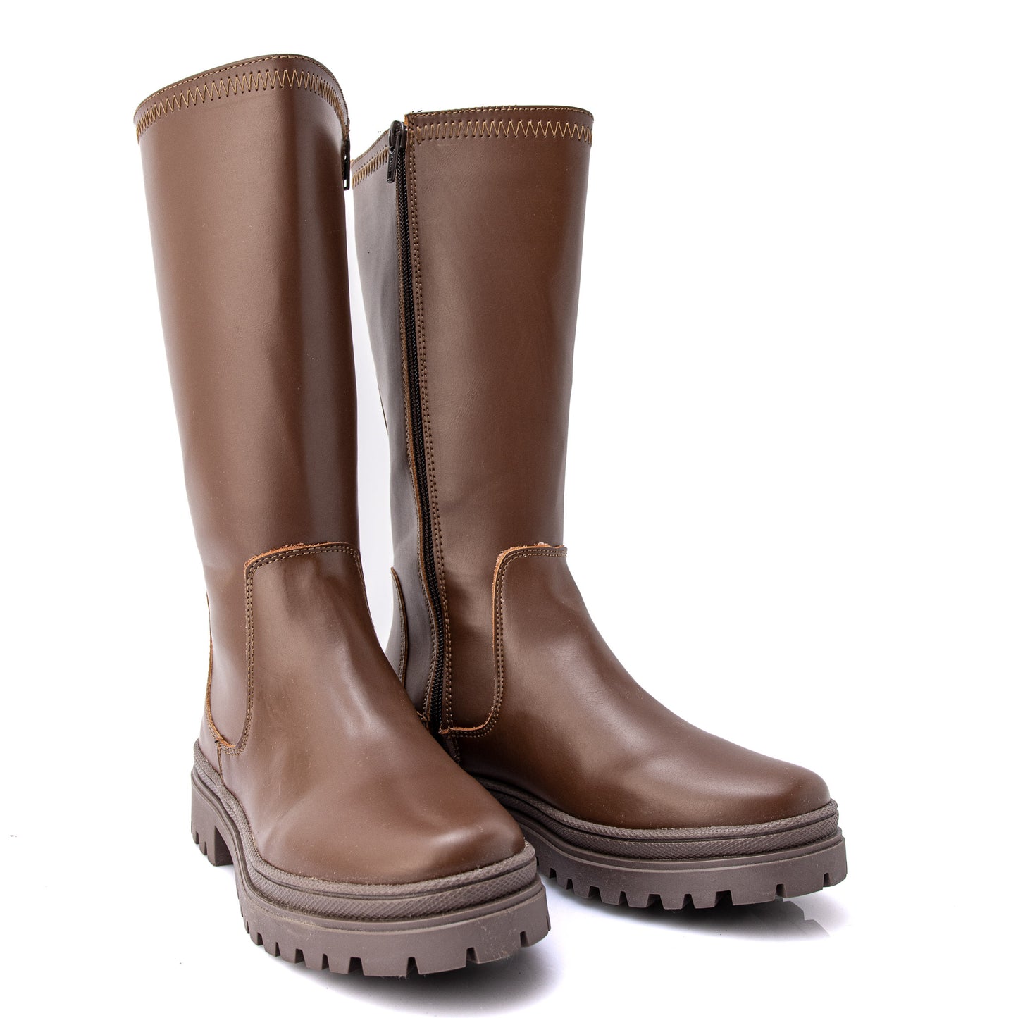 BOTA NIÑA LARGA COGNAC #24I217J